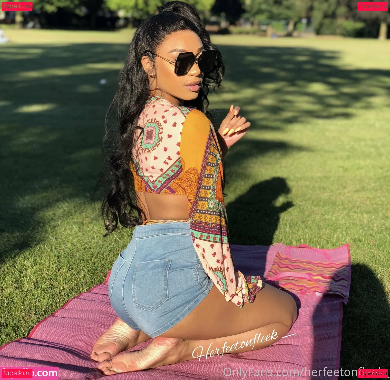 herfeetonfleek_ Onlyfans Photo Gallery 