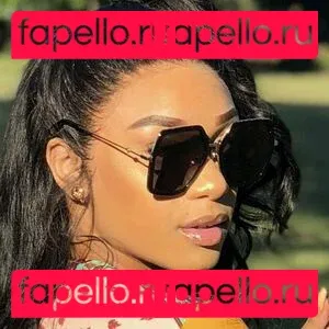 herfeetonfleek_ Onlyfans Photo Gallery 