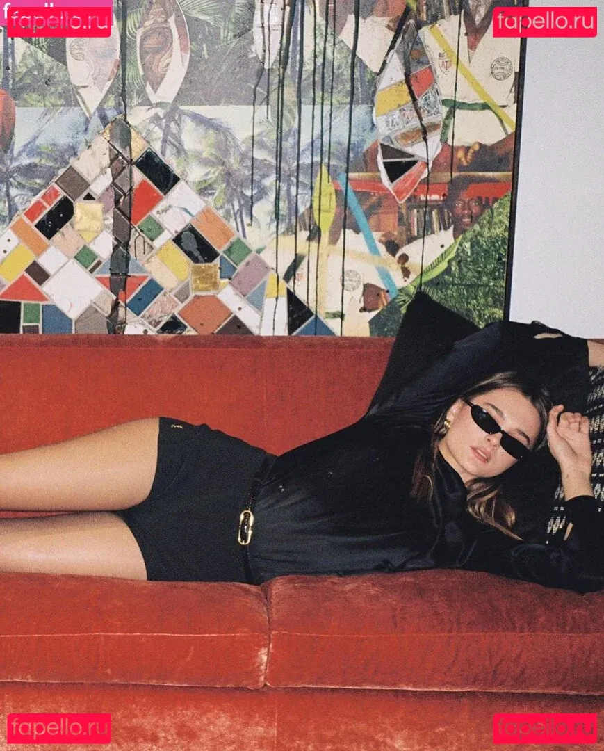 Charlotte Lawrence Onlyfans Photo Gallery 