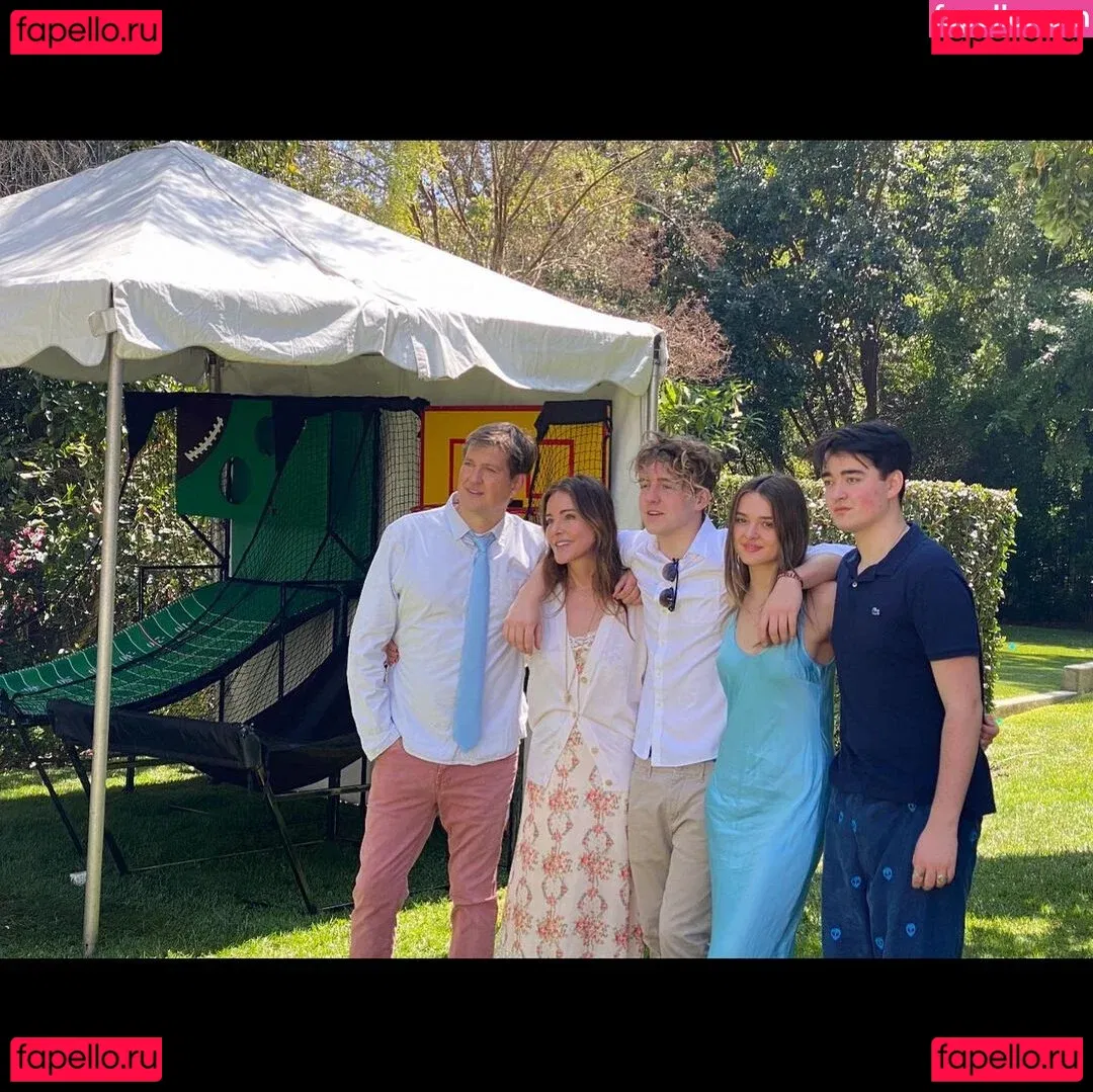 Charlotte Lawrence Onlyfans Photo Gallery 