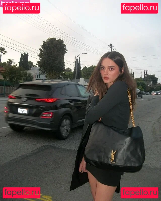 Charlotte Lawrence Onlyfans Photo Gallery 