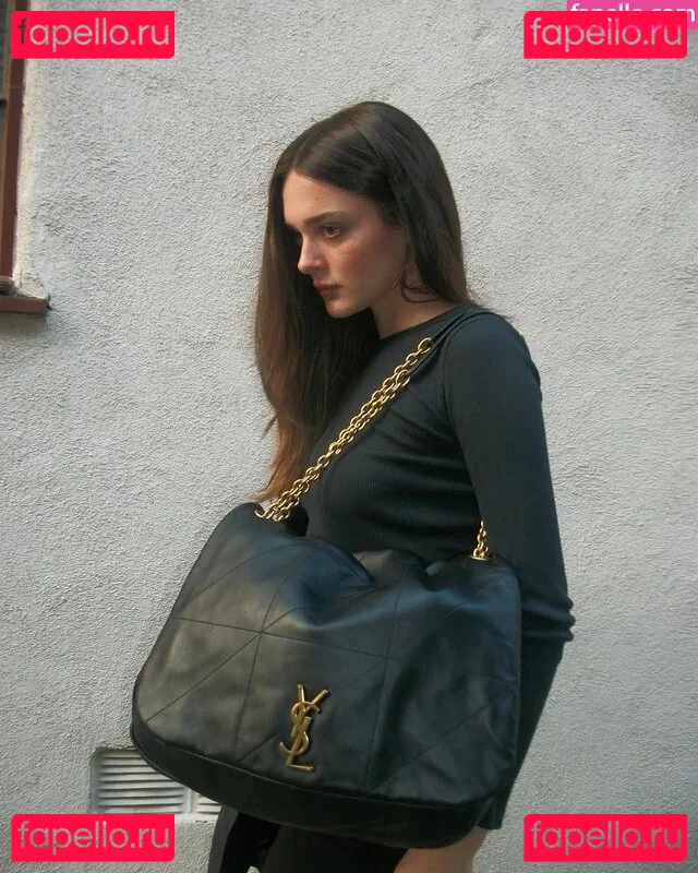 Charlotte Lawrence Onlyfans Photo Gallery 