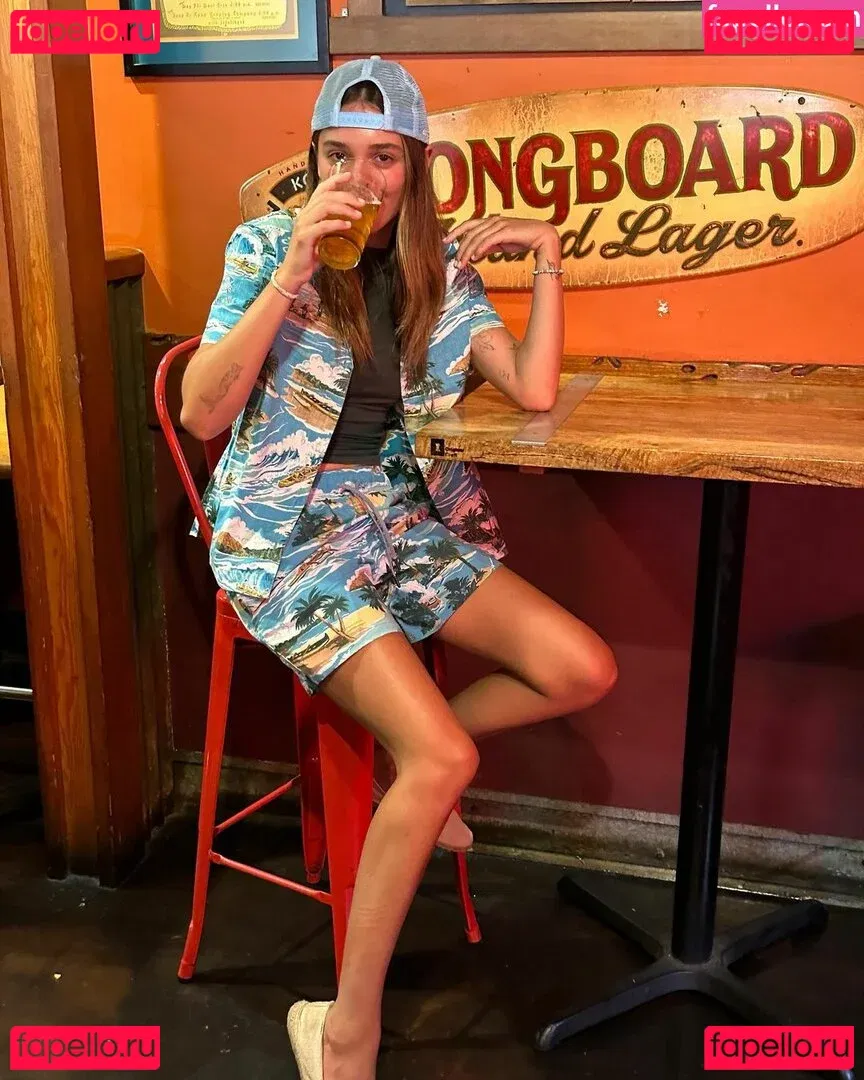 Charlotte Lawrence Onlyfans Photo Gallery 