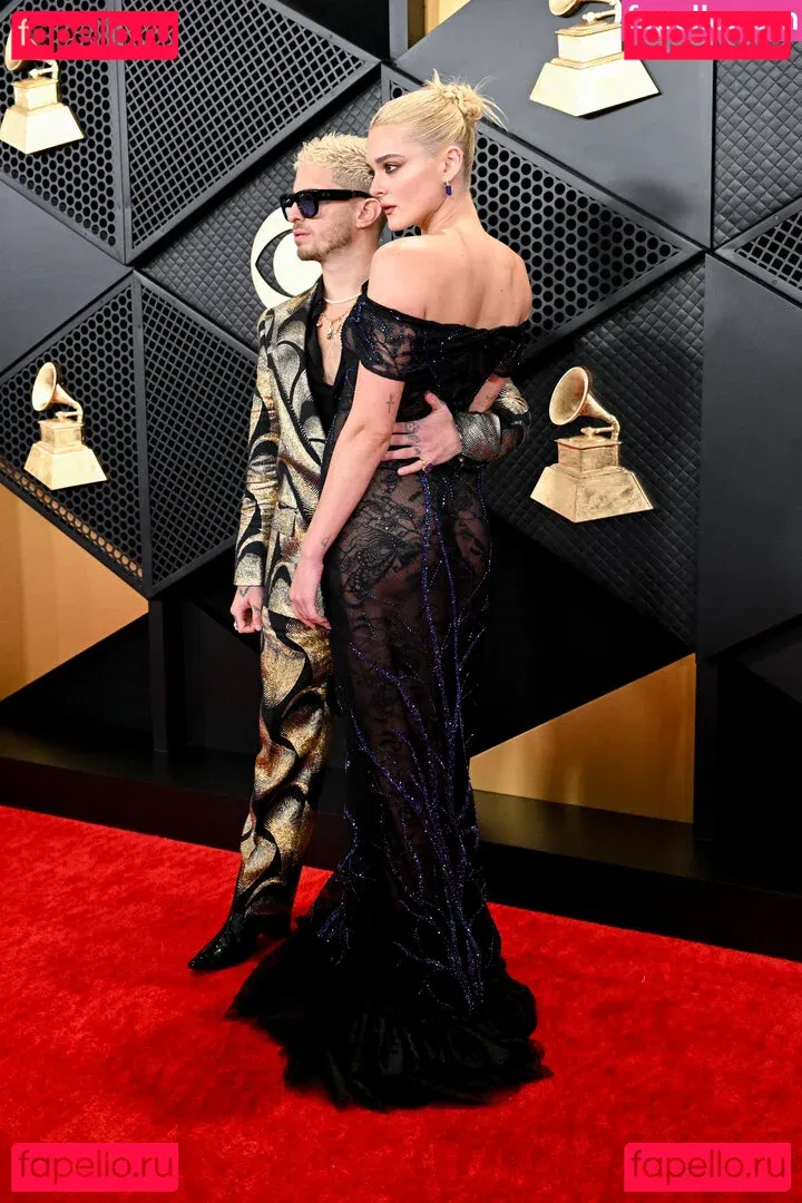 Charlotte Lawrence Onlyfans Photo Gallery 