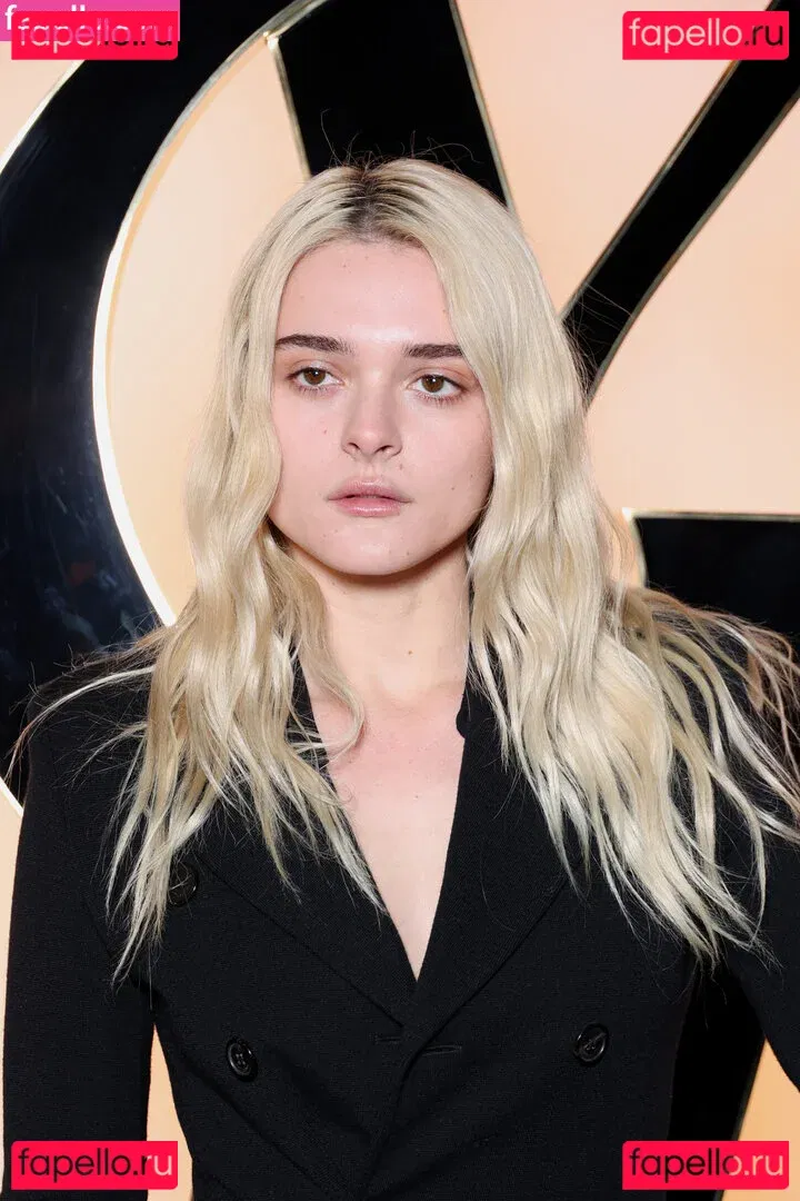 Charlotte Lawrence Onlyfans Photo Gallery 