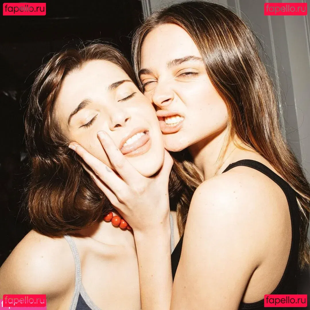 Charlotte Lawrence Onlyfans Photo Gallery 