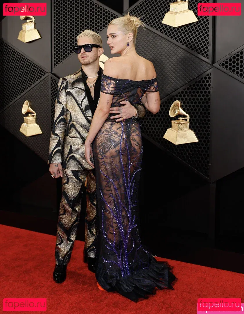 Charlotte Lawrence Onlyfans Photo Gallery 