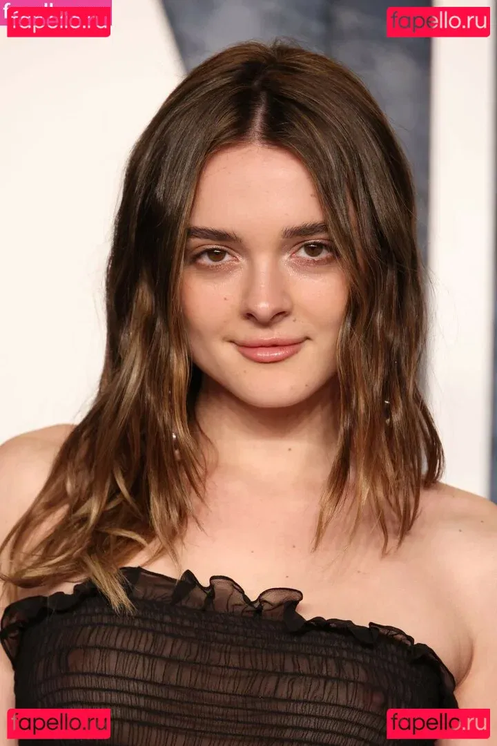 Charlotte Lawrence Onlyfans Photo Gallery 