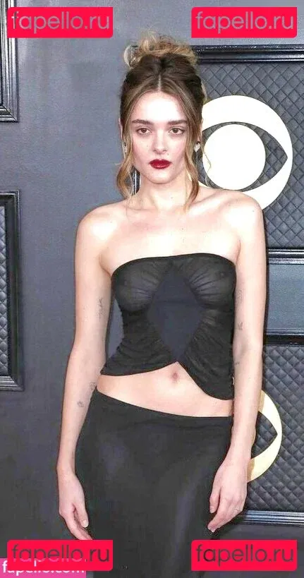 Charlotte Lawrence Onlyfans Photo Gallery 