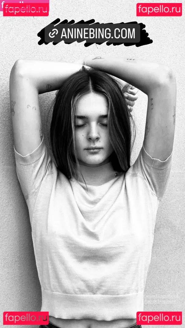 Charlotte Lawrence Onlyfans Photo Gallery 