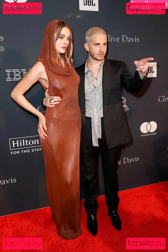 Charlotte Lawrence Onlyfans Photo Gallery 