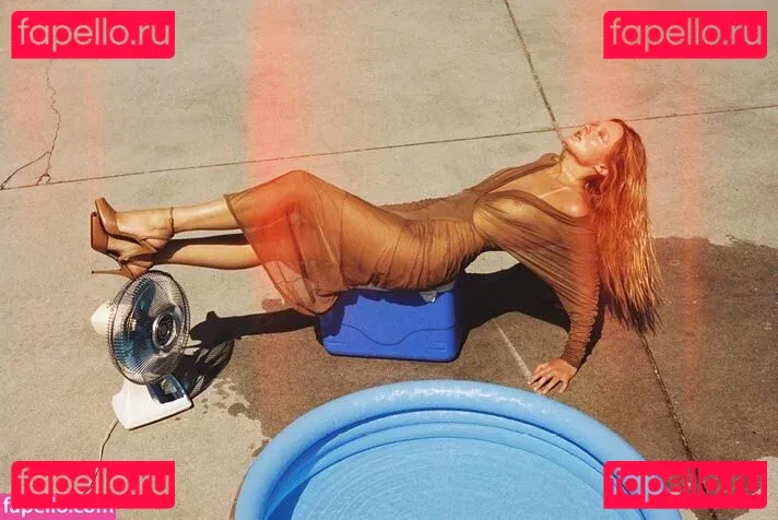 Charlotte Lawrence Onlyfans Photo Gallery 