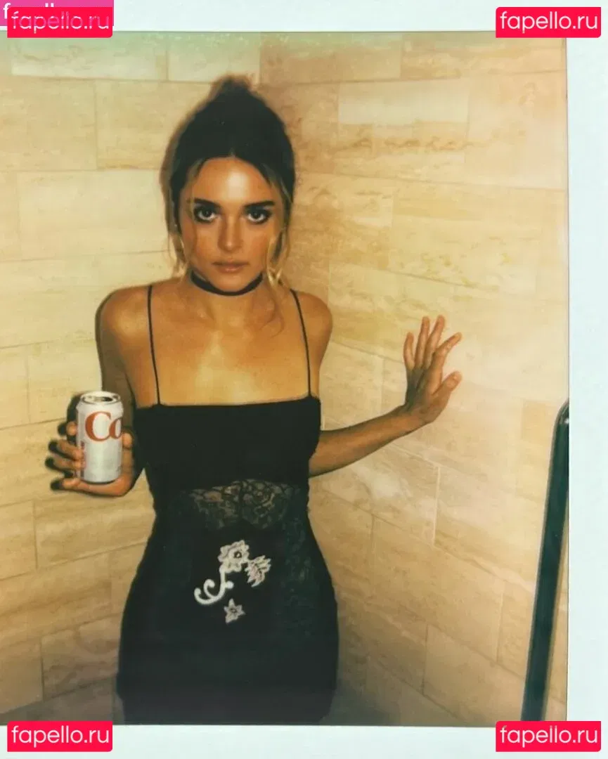 Charlotte Lawrence Onlyfans Photo Gallery 