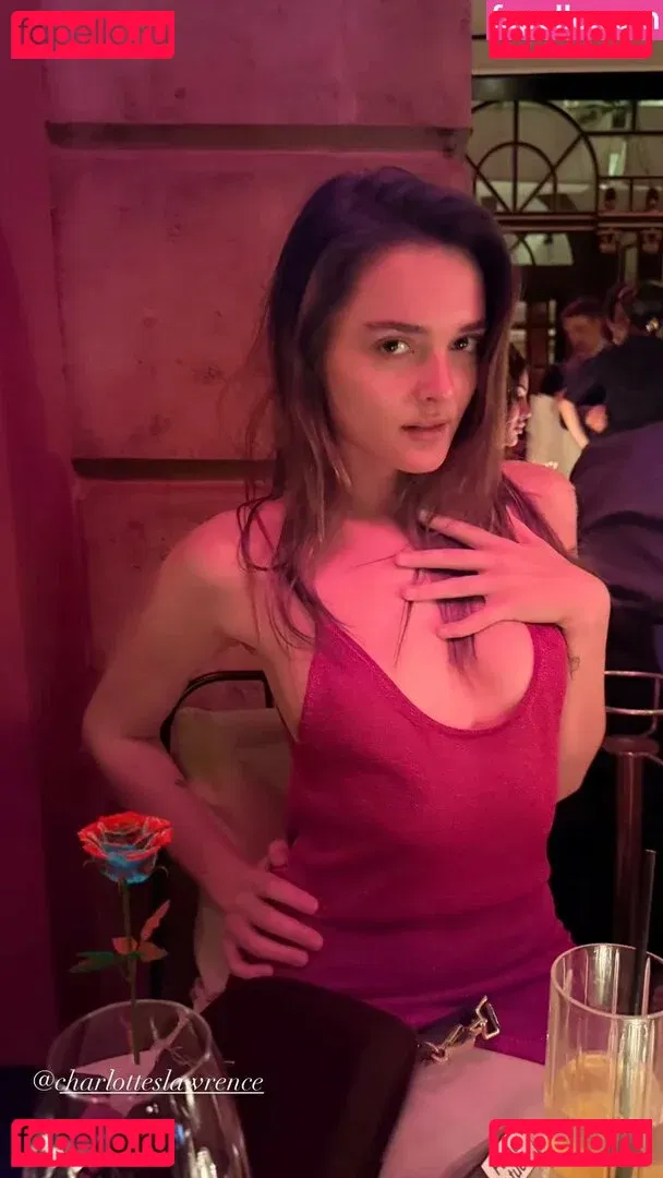 Charlotte Lawrence Onlyfans Photo Gallery 