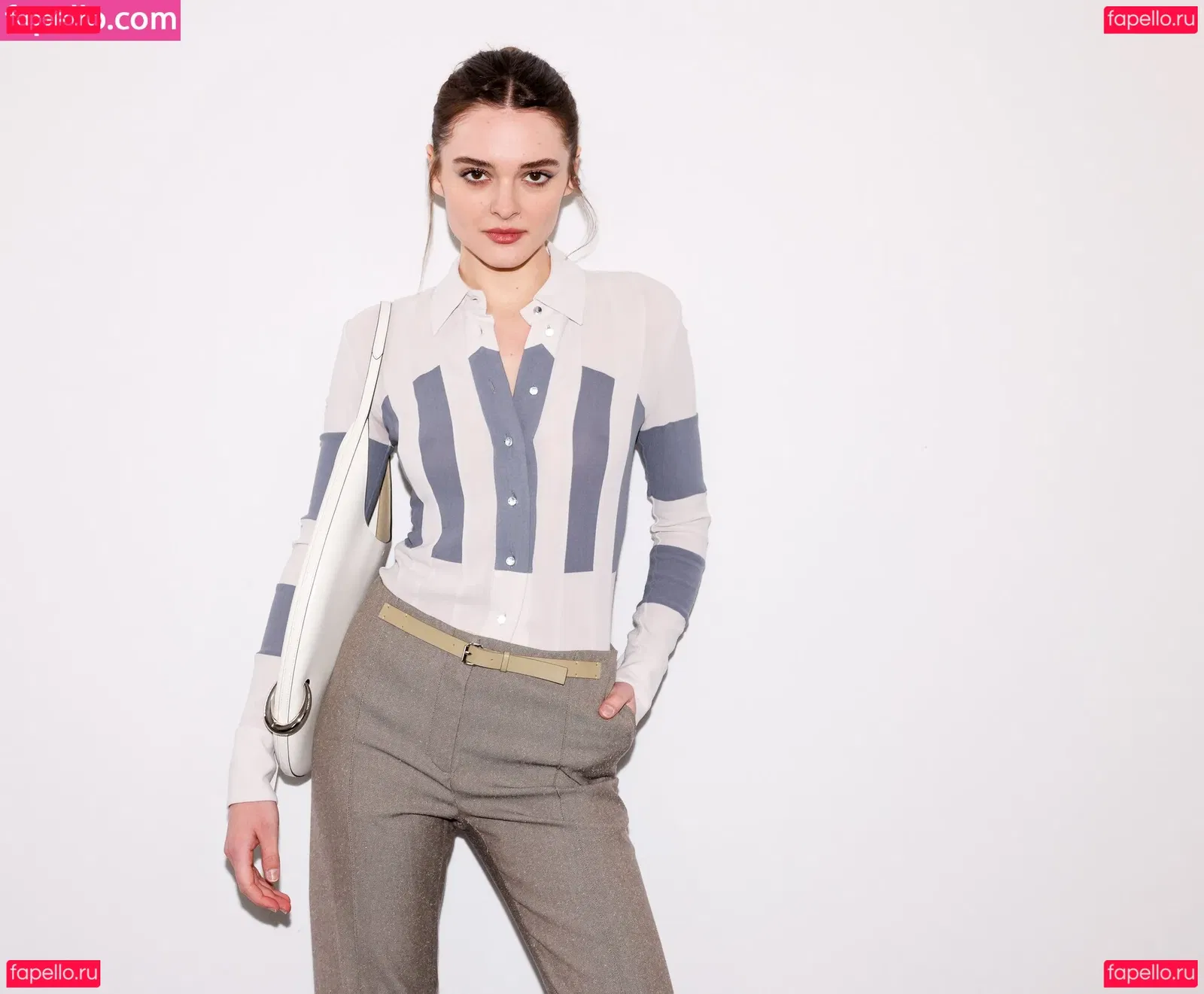 Charlotte Lawrence Onlyfans Photo Gallery 