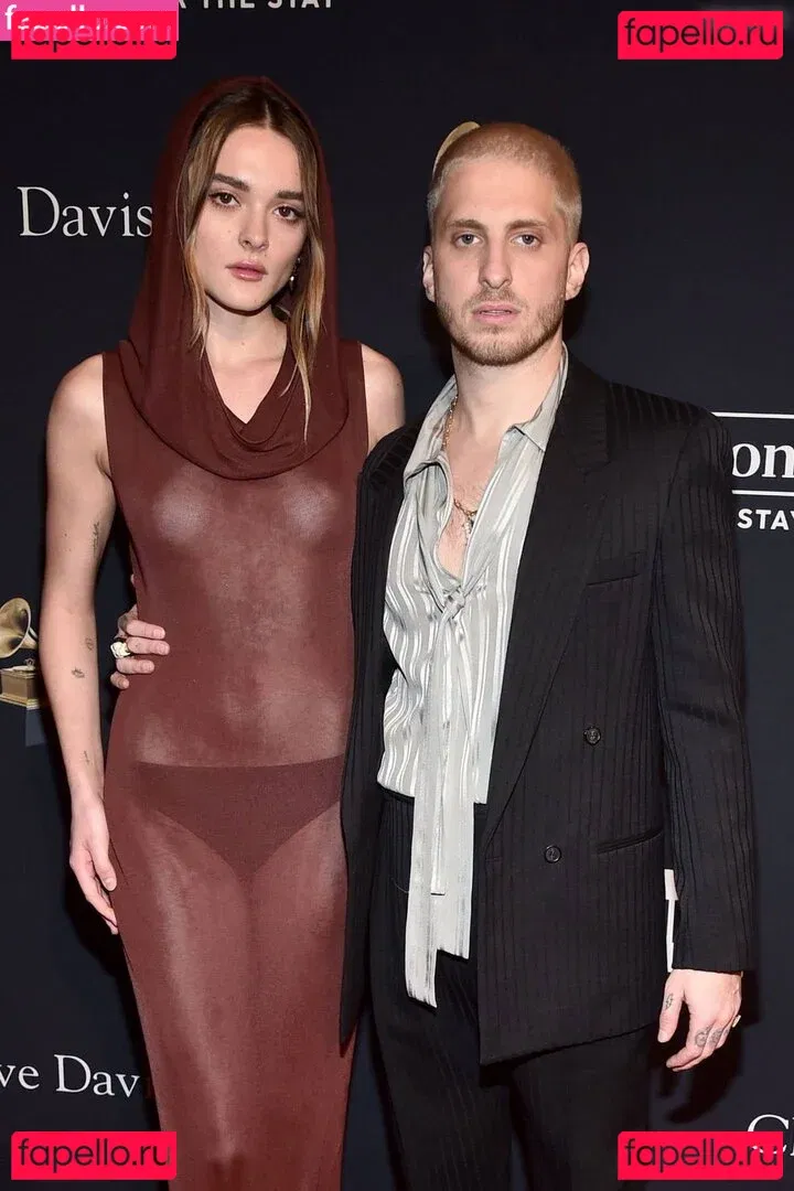 Charlotte Lawrence Onlyfans Photo Gallery 