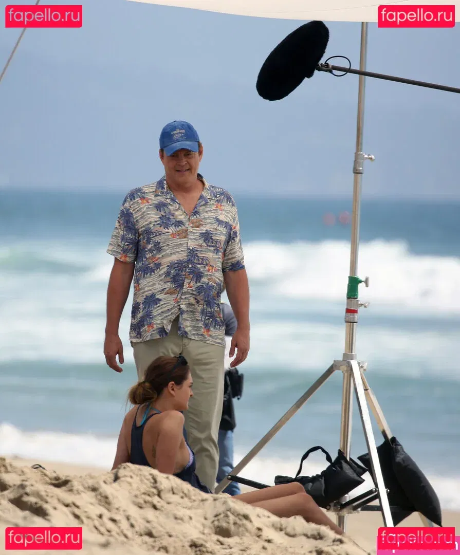 Charlotte Lawrence Onlyfans Photo Gallery 