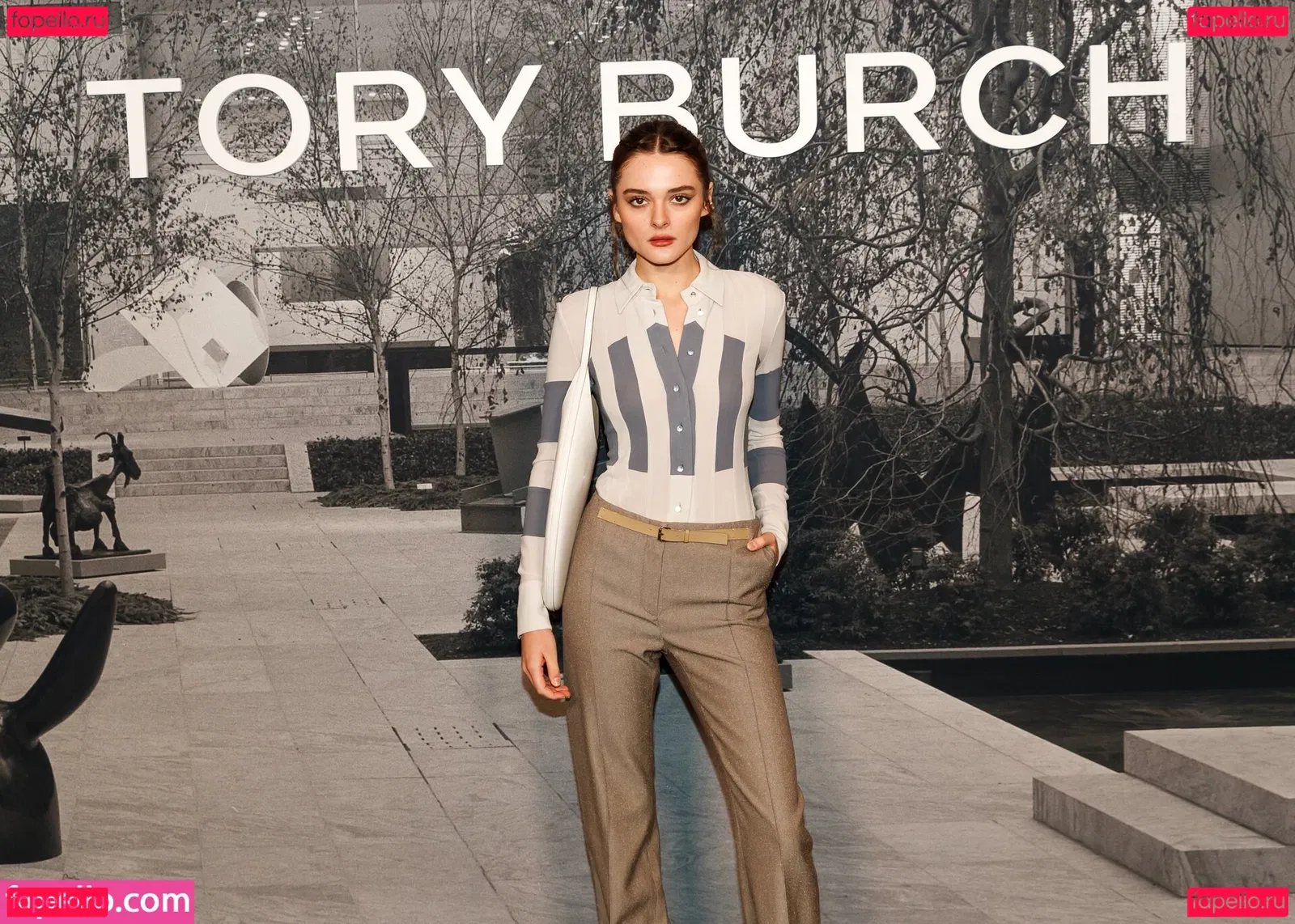 Charlotte Lawrence Onlyfans Photo Gallery 