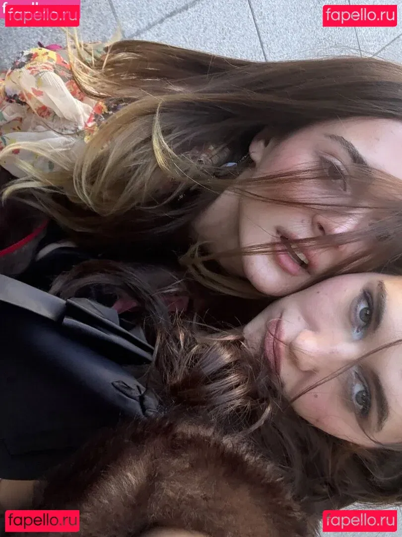 Charlotte Lawrence Onlyfans Photo Gallery 