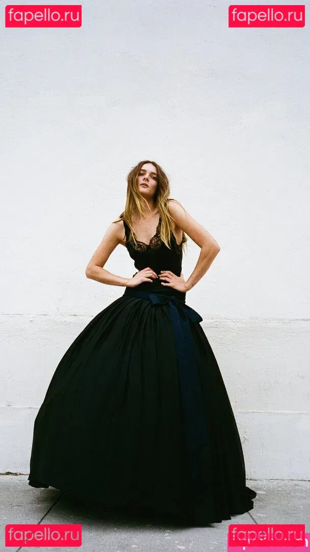 Charlotte Lawrence Onlyfans Photo Gallery 