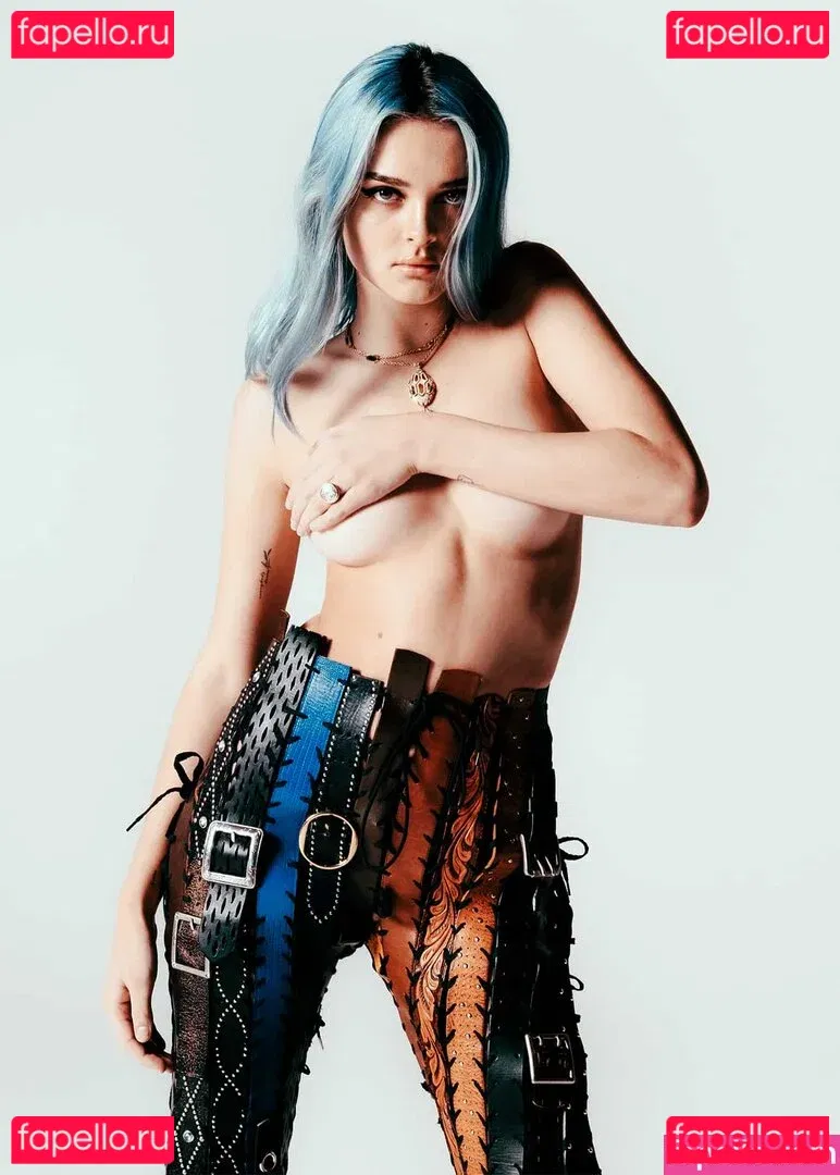 Charlotte Lawrence Onlyfans Photo Gallery 