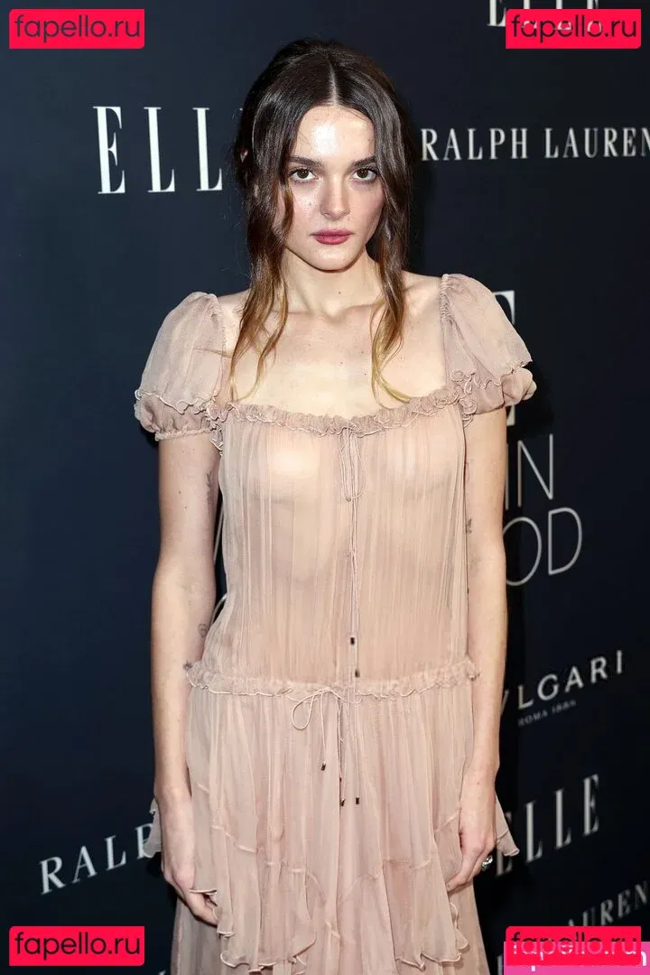 Charlotte Lawrence Onlyfans Photo Gallery 