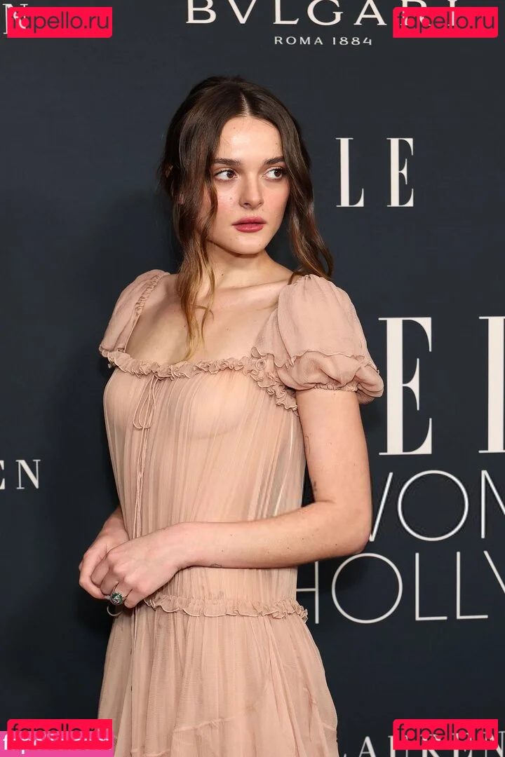 Charlotte Lawrence Onlyfans Photo Gallery 