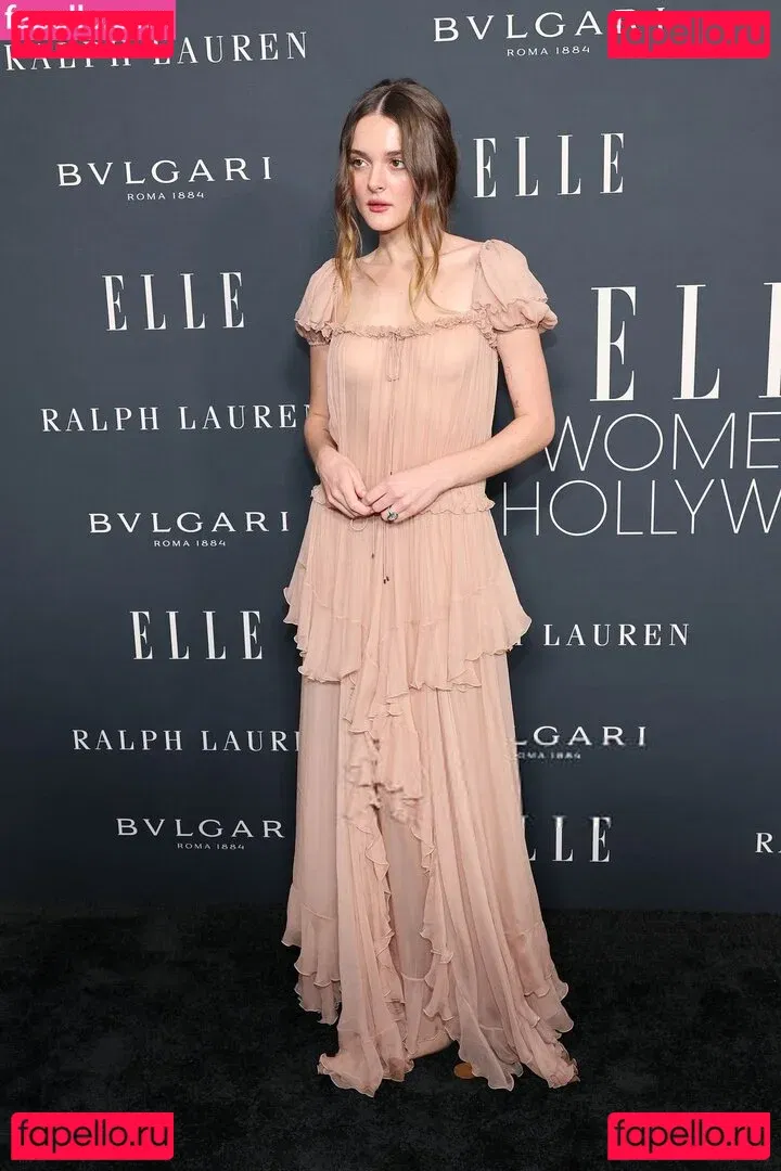 Charlotte Lawrence Onlyfans Photo Gallery 