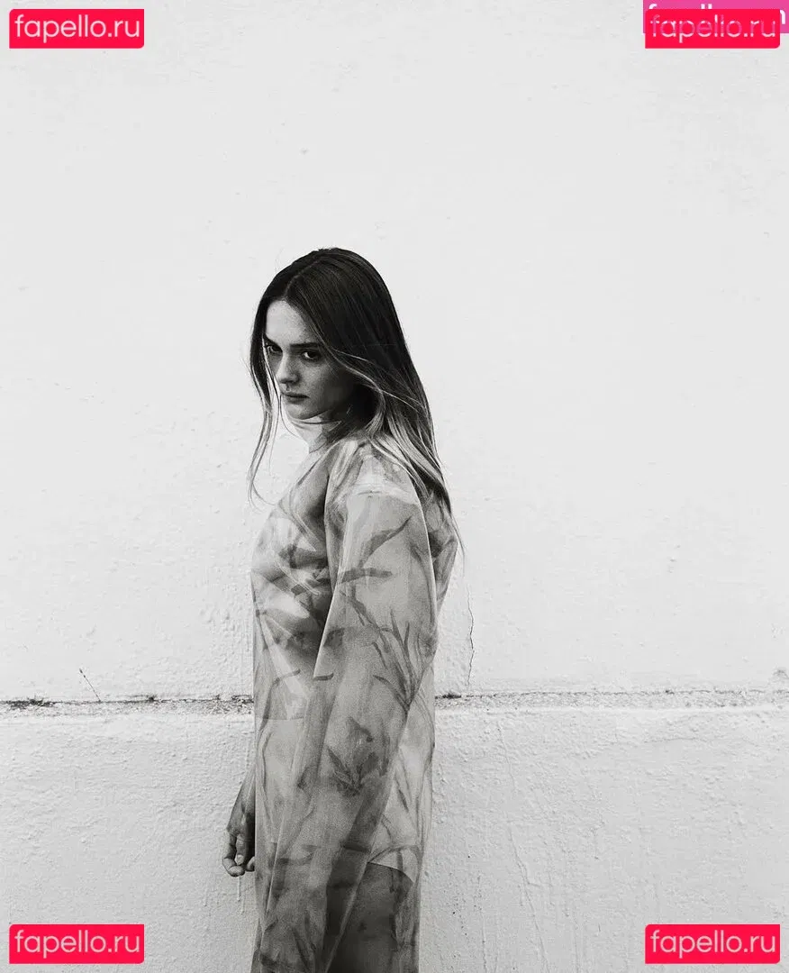 Charlotte Lawrence Onlyfans Photo Gallery 