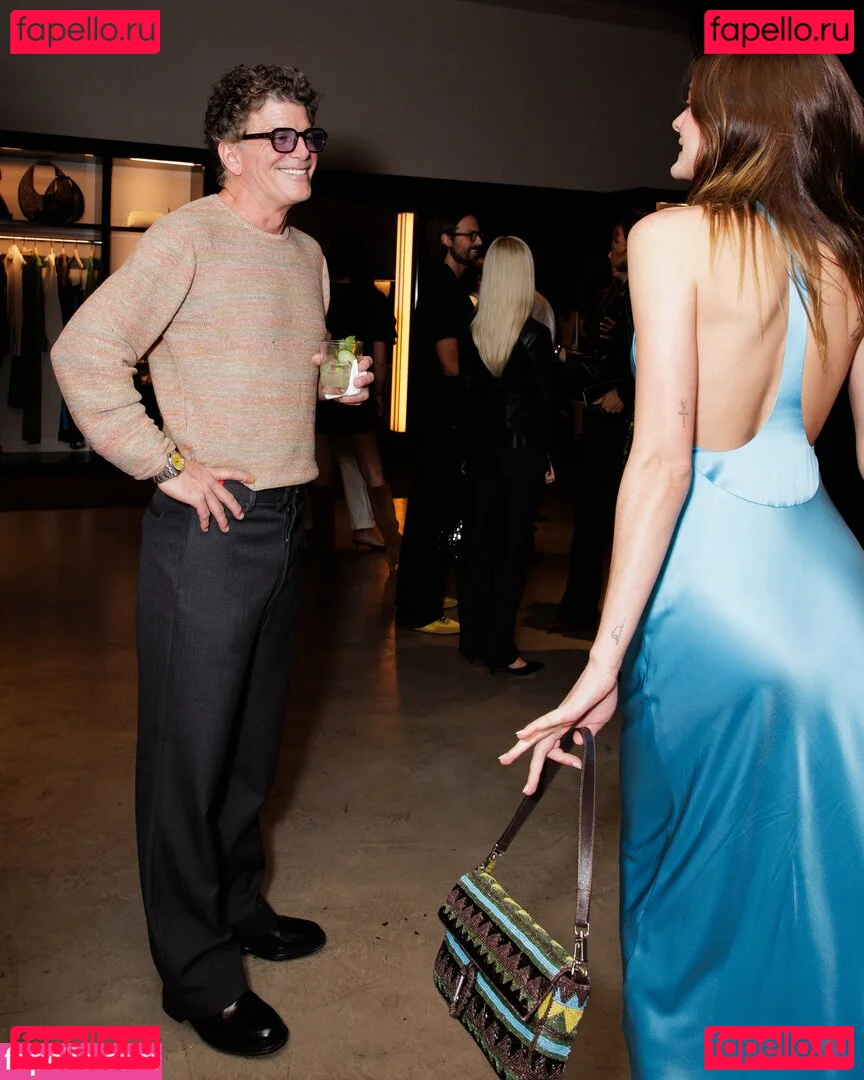 Charlotte Lawrence Onlyfans Photo Gallery 