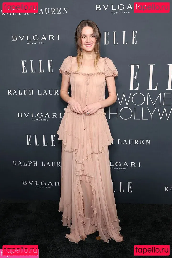 Charlotte Lawrence Onlyfans Photo Gallery 