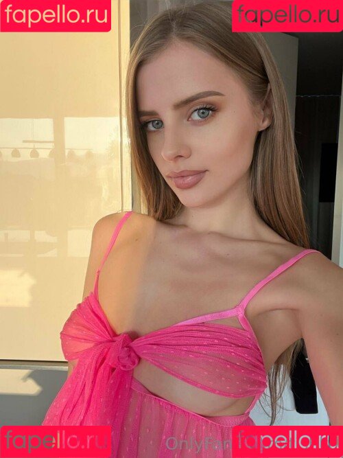 Tisshko Onlyfans Photo Gallery 