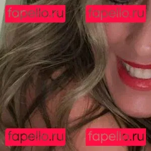 darcytx Onlyfans Photo Gallery 