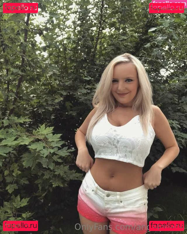 Angelbabyjo Onlyfans Photo Gallery 