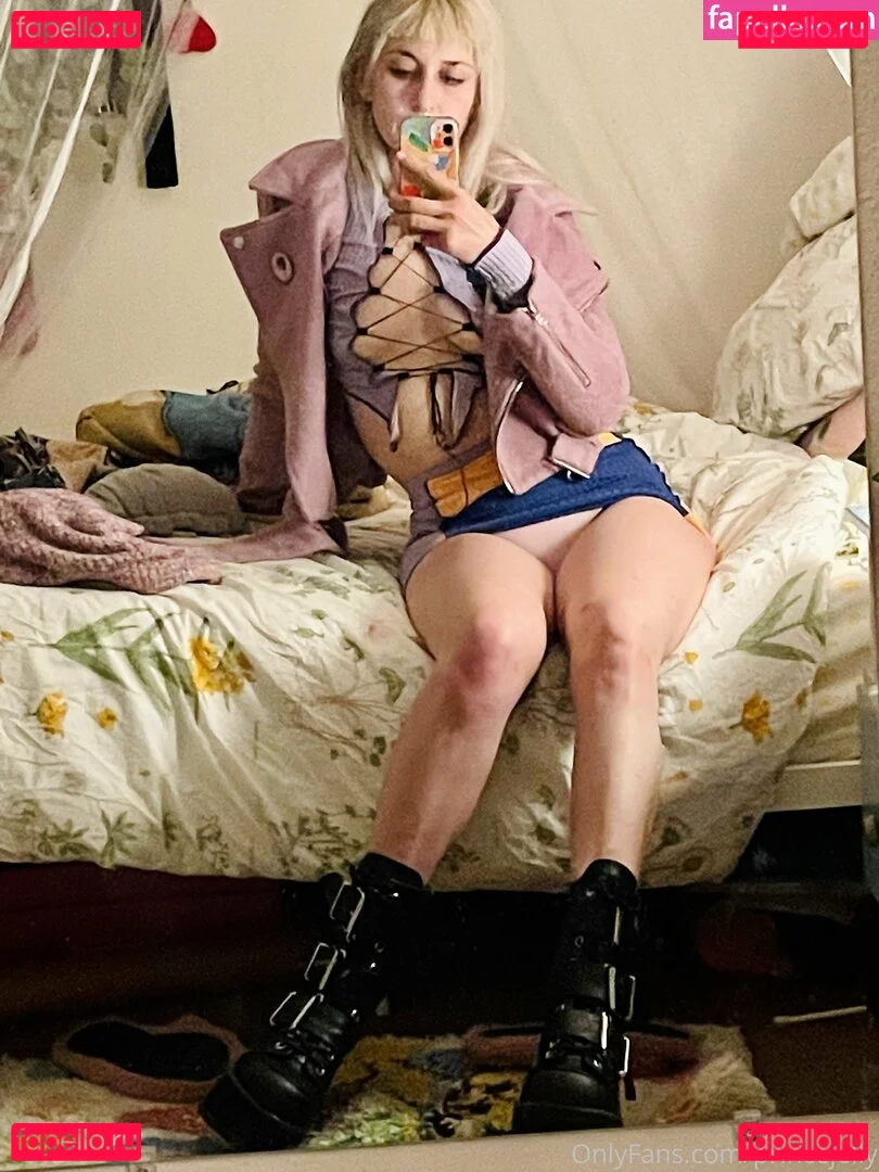 princelygel Onlyfans Photo Gallery 