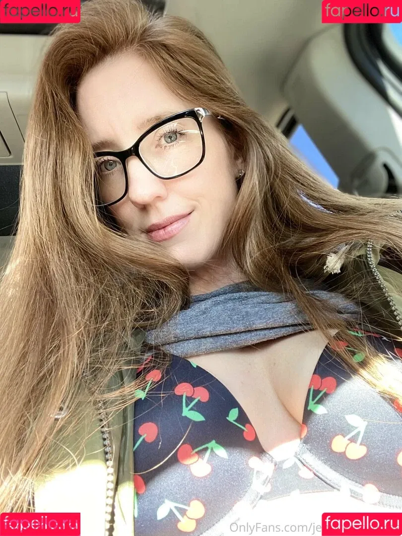 jennysroompics Onlyfans Photo Gallery 