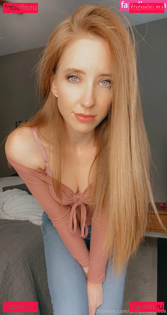 jennysroompics Onlyfans Photo Gallery 