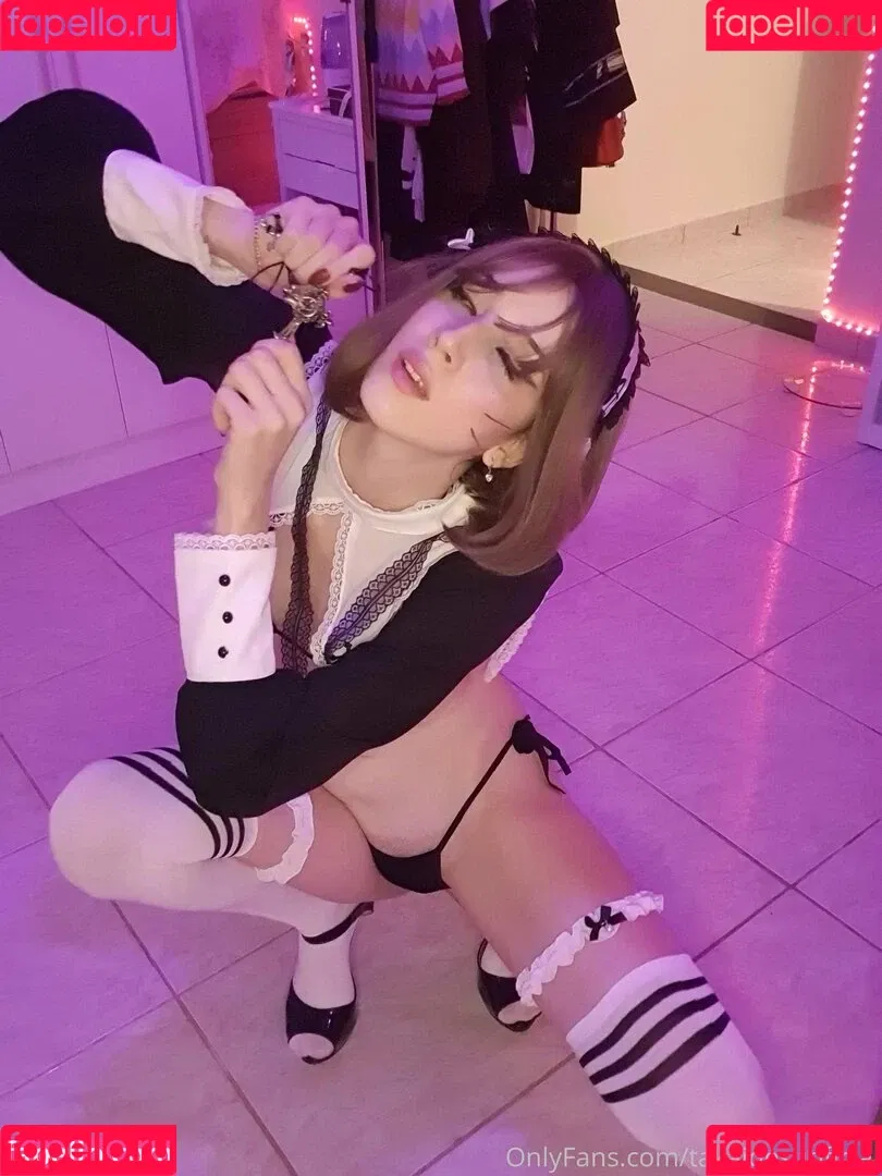 takaidesuoficial Onlyfans Photo Gallery 