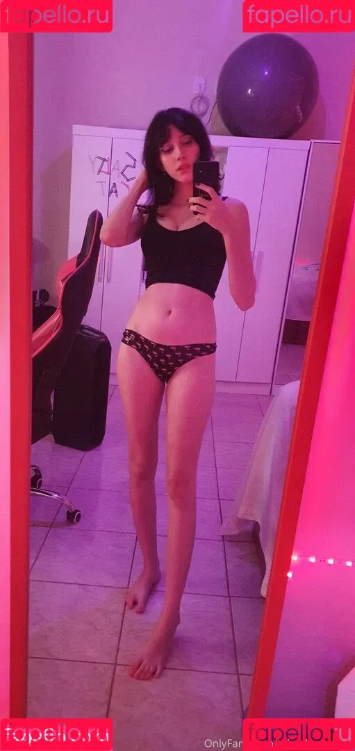 takaidesuoficial Onlyfans Photo Gallery 