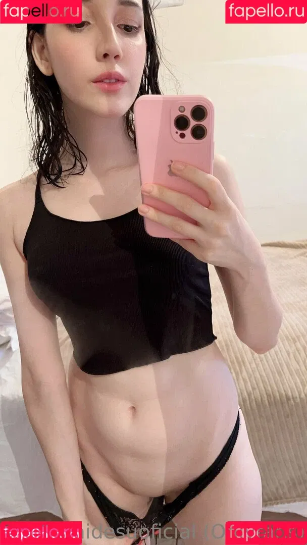 takaidesuoficial Onlyfans Photo Gallery 