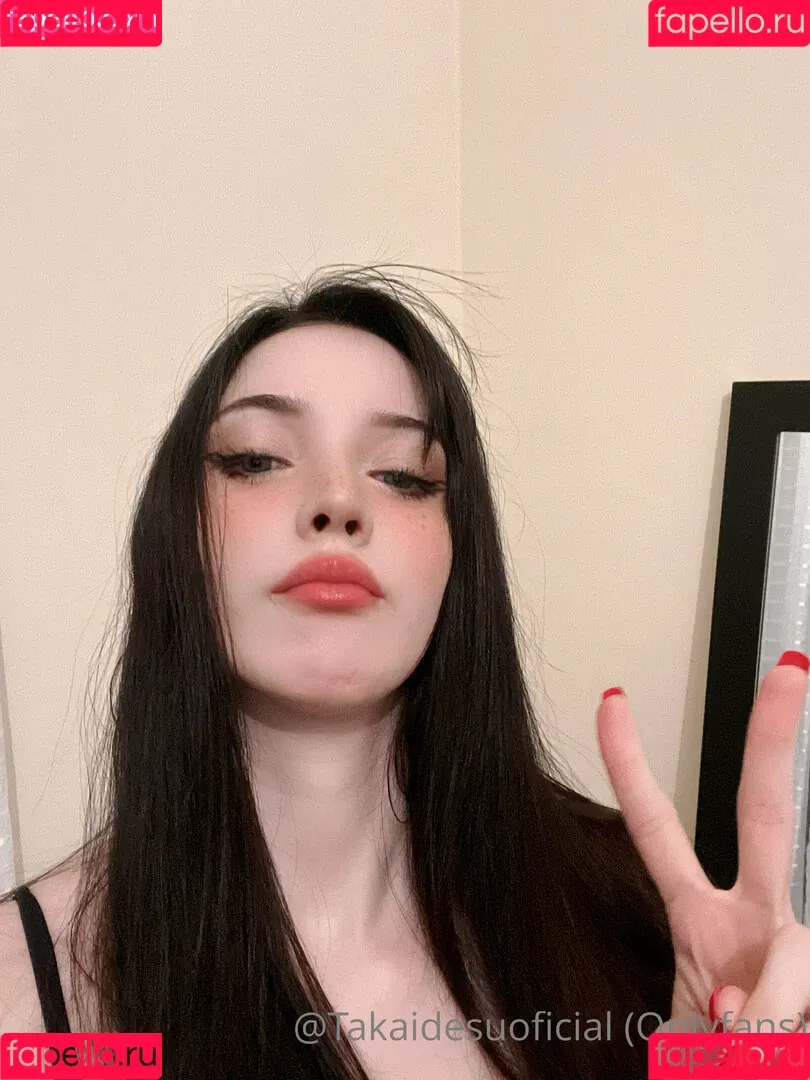 takaidesuoficial Onlyfans Photo Gallery 