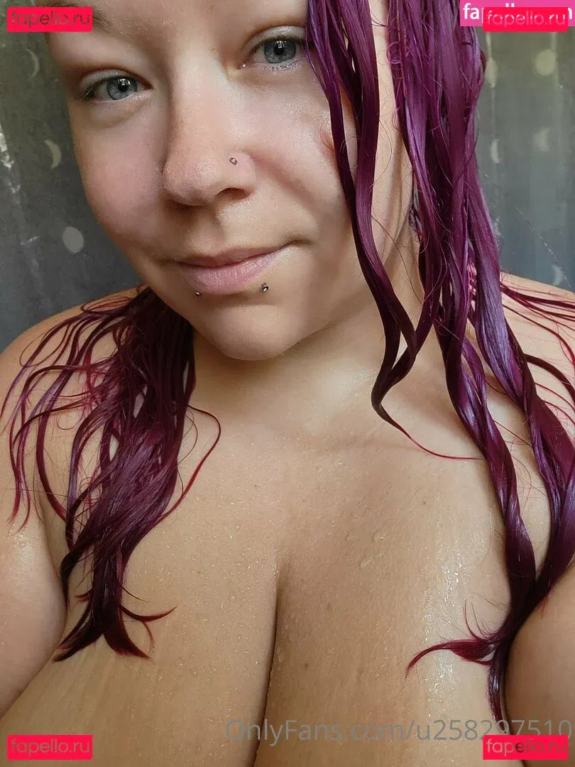 u258297510 Onlyfans Photo Gallery 