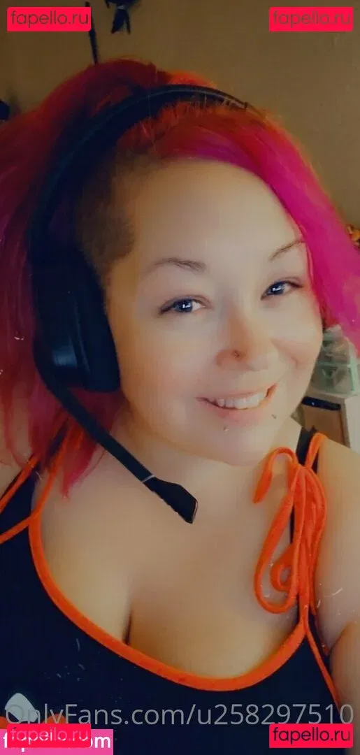 u258297510 Onlyfans Photo Gallery 