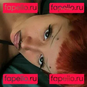 strawbewyswing Onlyfans Photo Gallery 