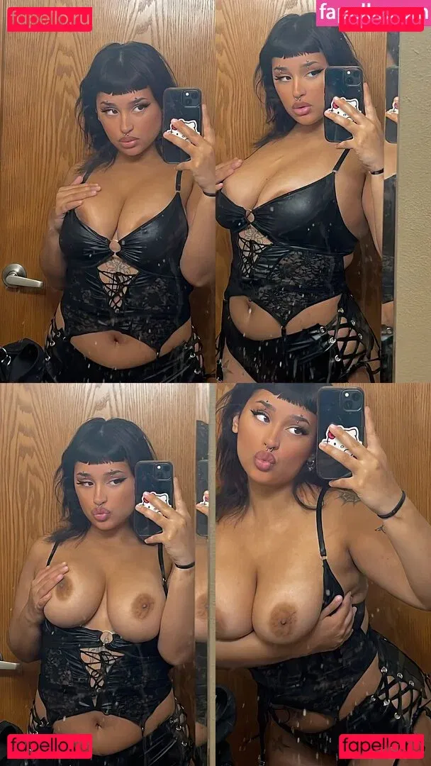 strawbewyswing Onlyfans Photo Gallery 