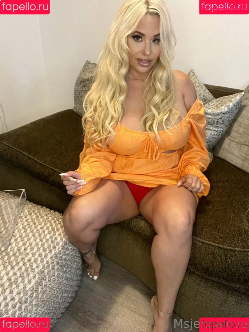 msjennalove Onlyfans Photo Gallery 