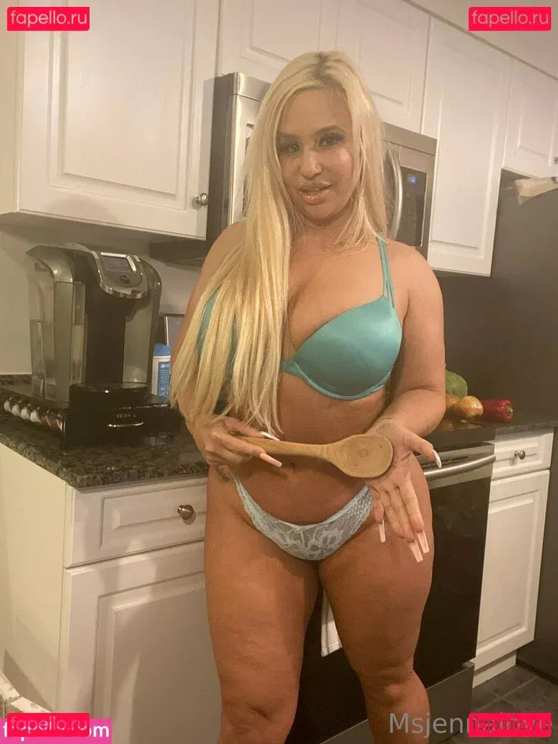 msjennalove Onlyfans Photo Gallery 