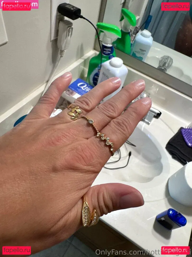 hottiebugatti Onlyfans Photo Gallery 