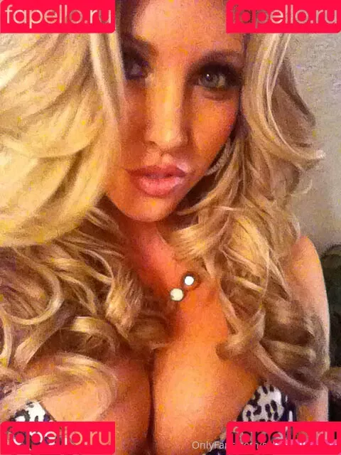 Samantha Saint Onlyfans Photo Gallery 