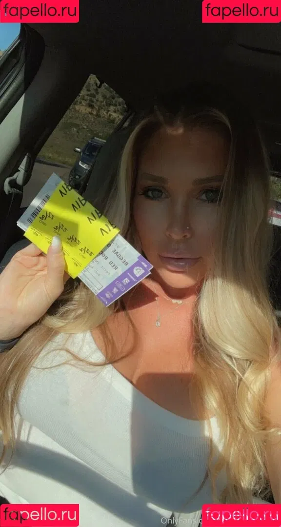 Samantha Saint Onlyfans Photo Gallery 